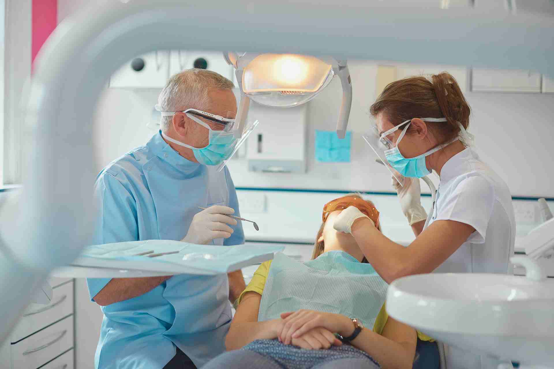 Dentist in Allen Park, MI